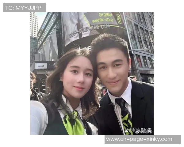 嫂子颜值爆表何猷君携妻儿共庆揭幕战与孩子生日欢乐时光 嫂子颜值爆表何猷君携妻儿共庆揭幕战与孩子生日欢乐时光