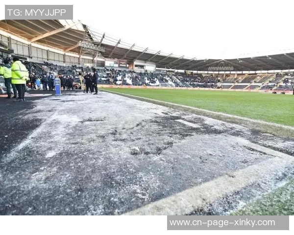 赫尔城赛前18分钟宣布比赛取消引发沃特福德强烈不满质疑决策合理性 赫尔城赛前18分钟宣布比赛取消引发沃特福德强烈不满质疑决策合理性