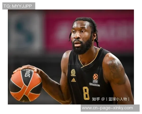 亨特上半场表现出色6投5中轻松斩获12分6篮板1助攻1抢断 亨特上半场表现出色6投5中轻松斩获12分6篮板1助攻1抢断