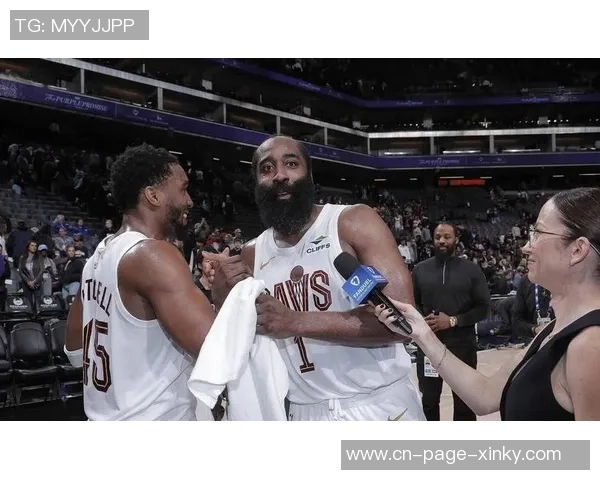 年度争议判罚回顾哈登绝杀遭漏判老詹被扑倒KD关键时刻叫暂停引发热议